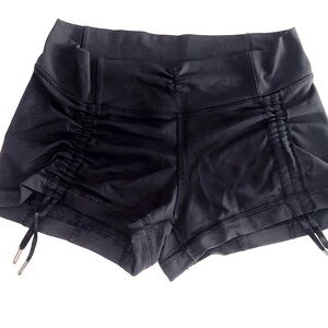 Lululemon black 2” ruched shorts